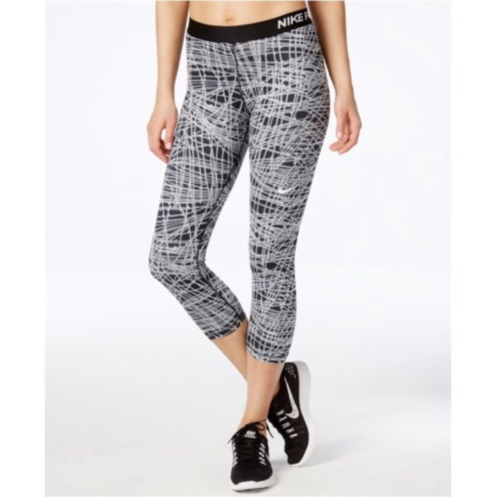 Nike Pro Printed Black and Gray Tights